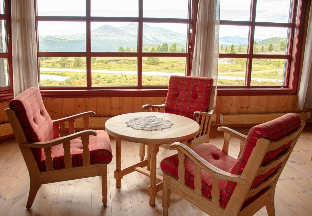 Hovringen Fjellstue Hotell Exteriör bild