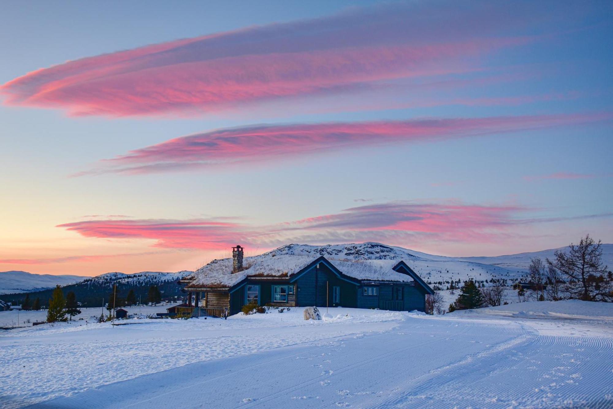 Hovringen Fjellstue Hotell Exteriör bild